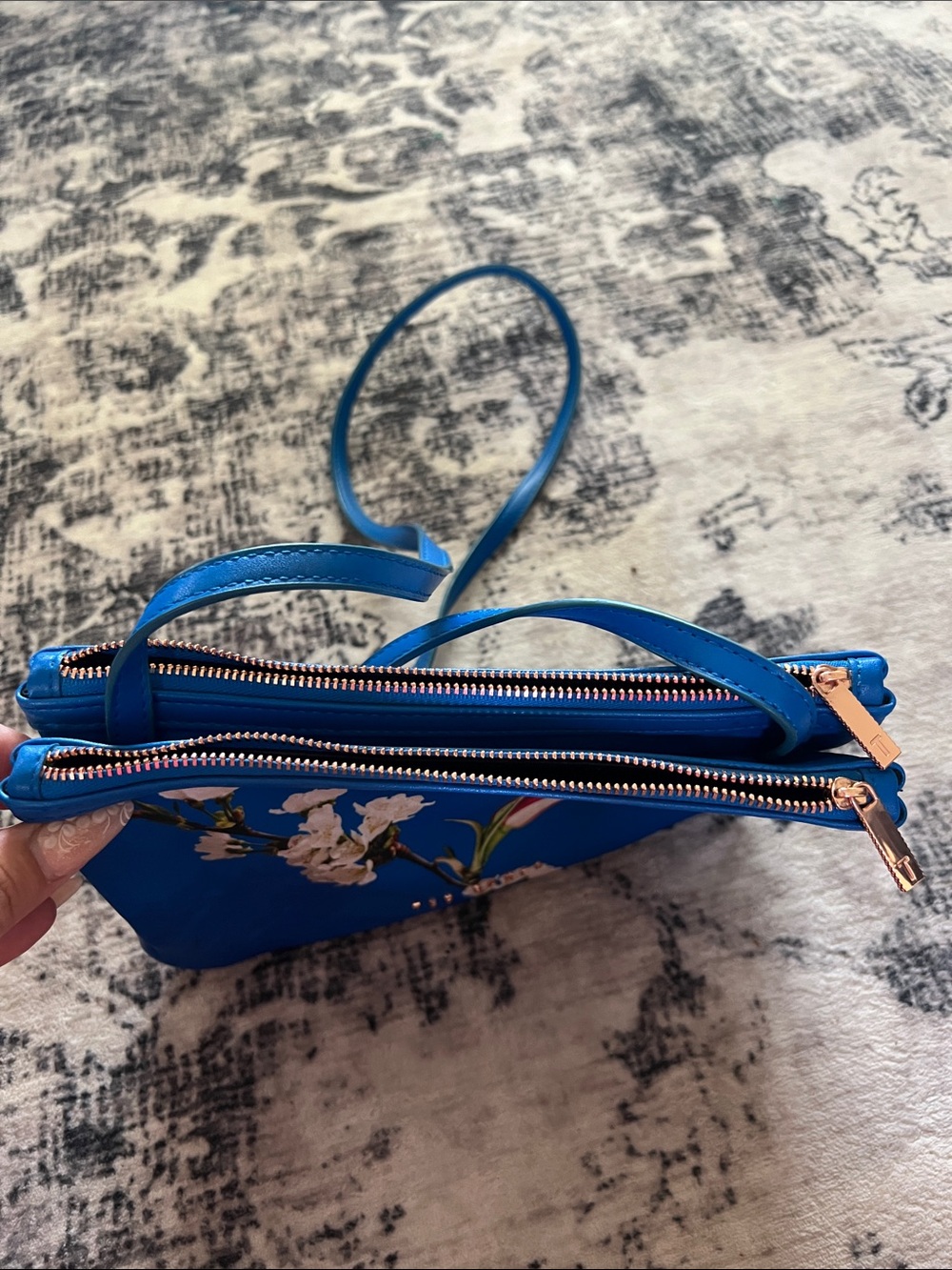 Ted Baker Blue Floral Magnolia Crossbody Bag - Picture 3 of 8